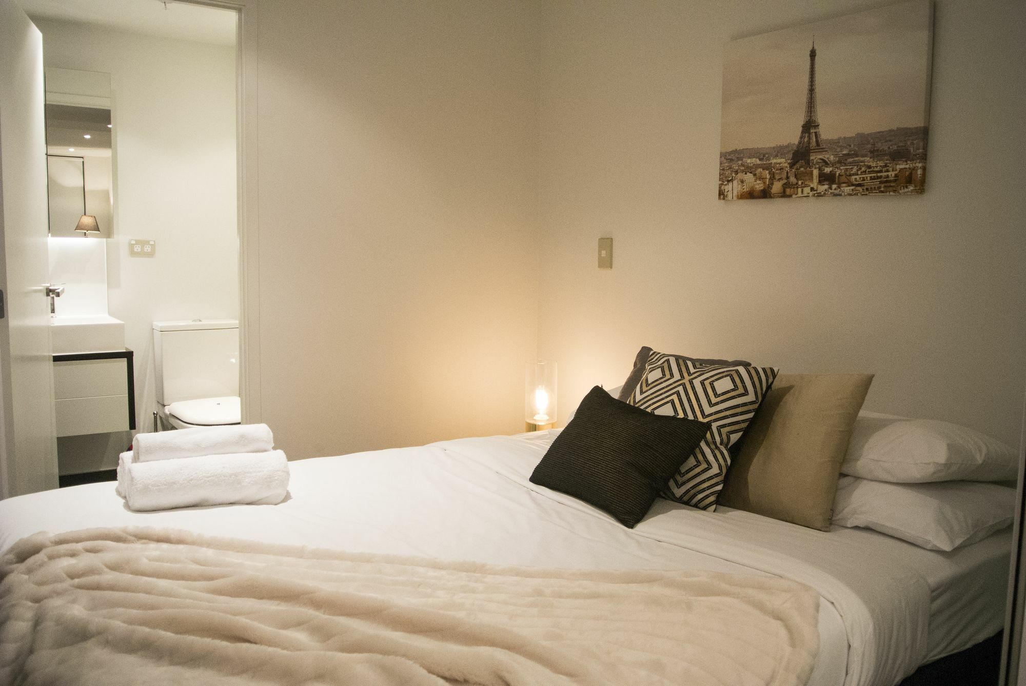 Brand New Apartment With Pool & Gym โอ๊คแลนด์ ภายนอก รูปภาพ