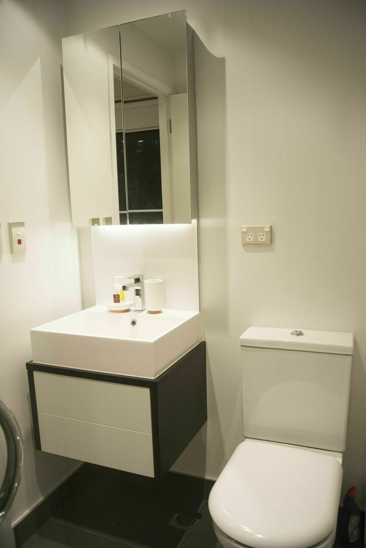 Brand New Apartment With Pool & Gym โอ๊คแลนด์ ภายนอก รูปภาพ