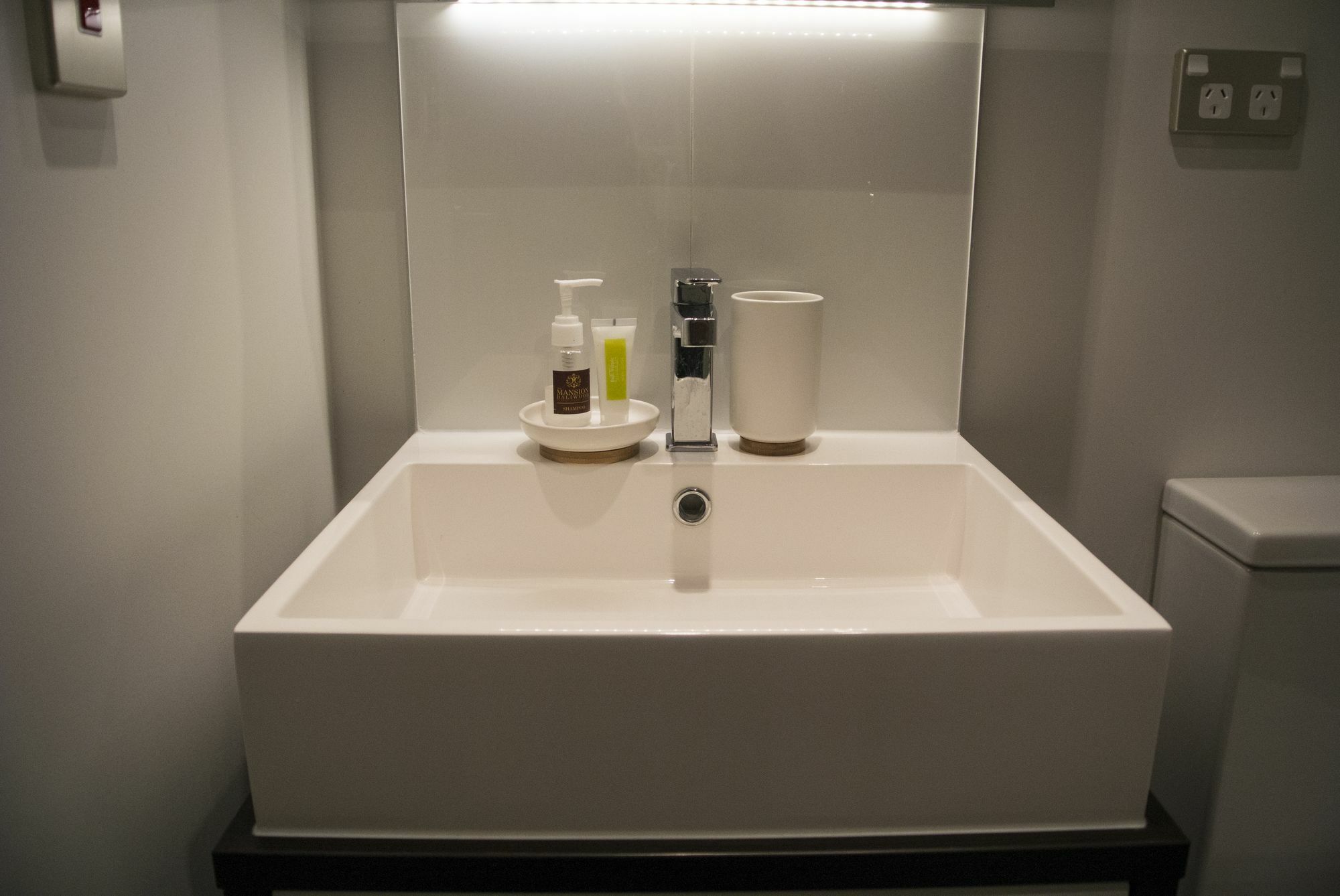 Brand New Apartment With Pool & Gym โอ๊คแลนด์ ภายนอก รูปภาพ