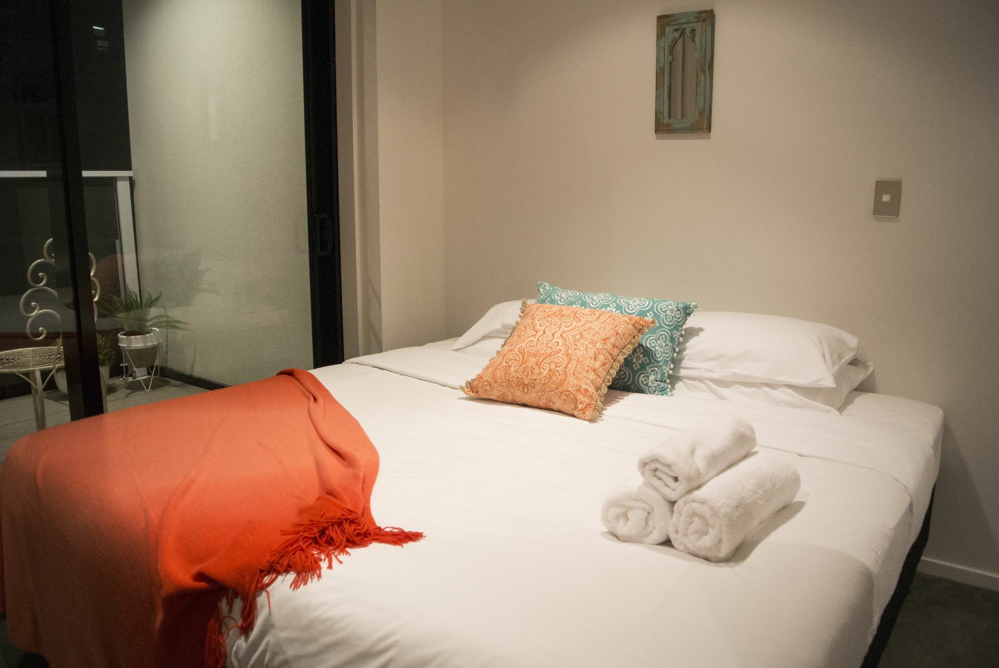 Brand New Apartment With Pool & Gym โอ๊คแลนด์ ภายนอก รูปภาพ